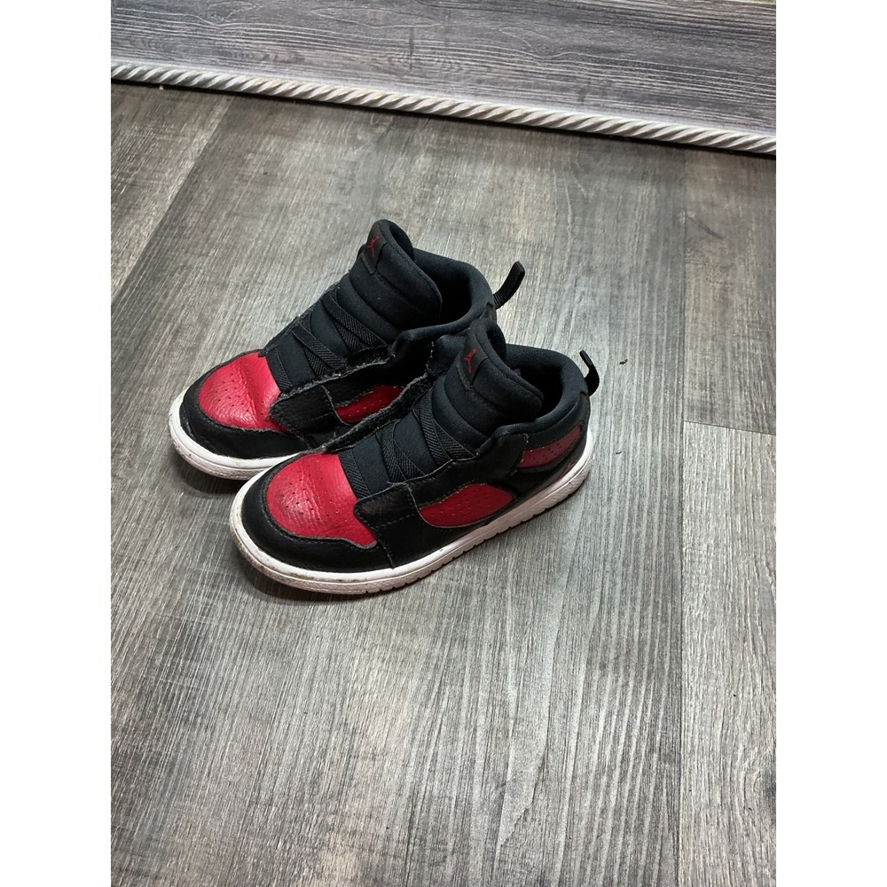 Jordan Sky 1 Bred Black Red Kids Sneakers AV7944-006 Size 10C
